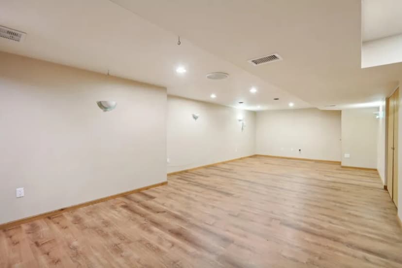 Lower level common space